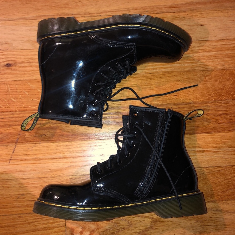 doc martens patent leather boots